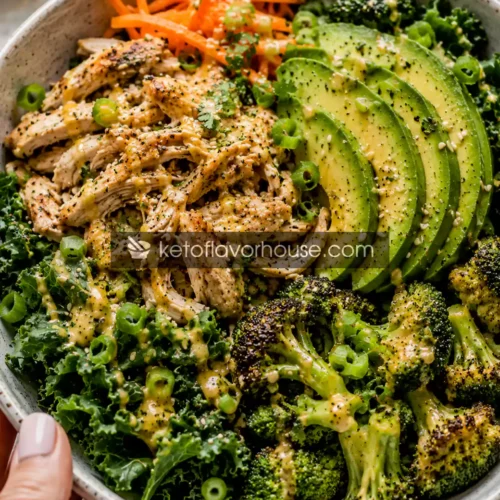 Anti-Inflammatory Chicken Avocado Veggie Bowl Recipe
