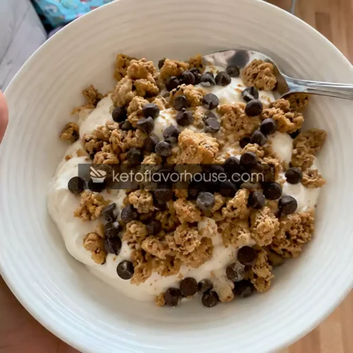 High-Protein Chocolate Crunch Greek Yogurt Bowl