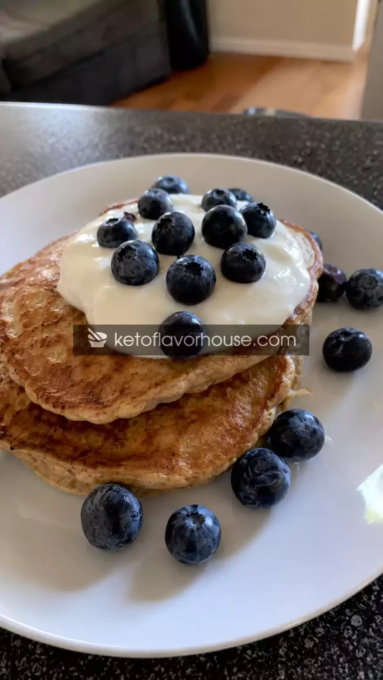 28g Protein Banana Oat Pancakes