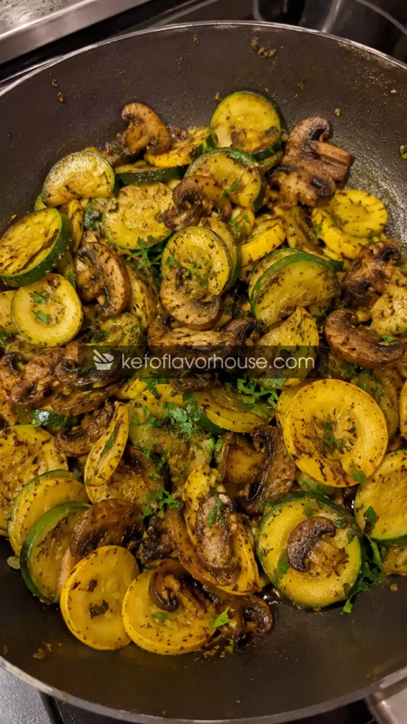 Anti-Inflammatory Turmeric Garlic Vegetable Skillet