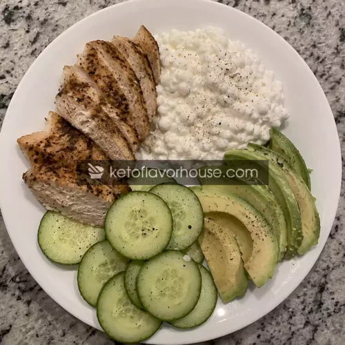 31g Protein Avocado Chicken Cottage Cheese Plate